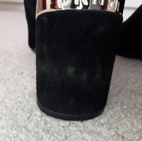 DKNY Black Suede Pumps - Picture 8 of 8